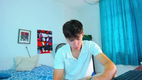 Snapshot of alessandro_dybala chatting on 05-08-26, 12:54 Alessandro Dybala online show from 05-08-26, 12:54
