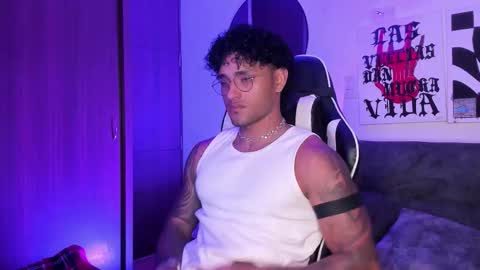 Alessandro Vanni online show from 03-19-26, 02:59