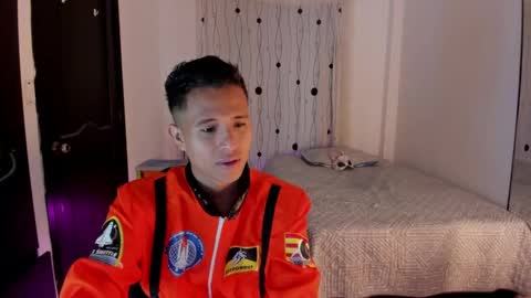 Alessandro online show from 02-03-25, 03:53