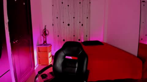 Alessandro online show from 02-15-25, 02:04