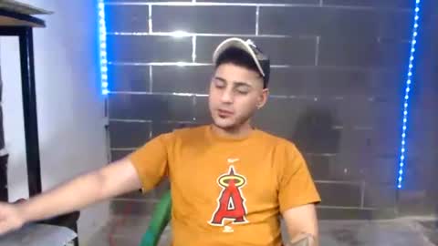 Snapshot of alessandrobooy chatting on 07-14-26, 11:32 alessandro online show from 07-14-26, 11:32