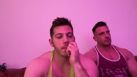 Alessandrobuilder online show from 01-12-25, 08:57