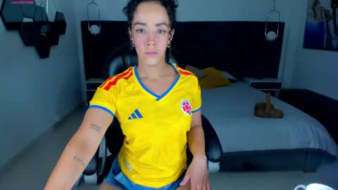 Snapshot of alessaromero chatting on 06-23-26, 08:07 ALESSA ROMERO online show from 06-23-26, 08:07
