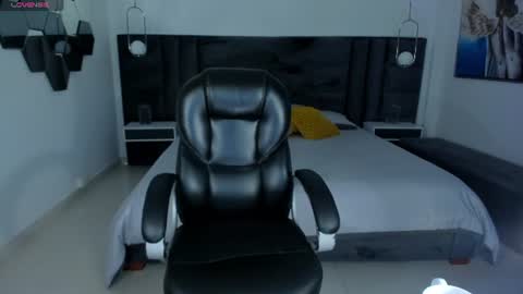 Snapshot of alessaromero chatting on 06-24-26, 08:08 ALESSA ROMERO online show from 06-24-26, 08:08