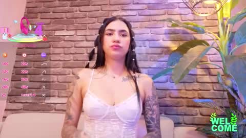 Sara online show from 10-23-25, 07:56