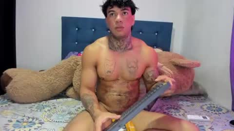 Snapshot of alessia_hot1 chatting on 07-12-26, 08:22 alessia_hot1 online show from 07-12-26, 08:22