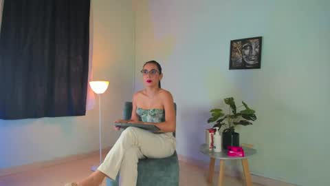 Alessia  online show from 05-28-26, 03:04
