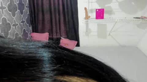 Snapshot of alessia_villa_ chatting on 07-26-26, 09:32 alessia_villa_ online show from 07-26-26, 09:32