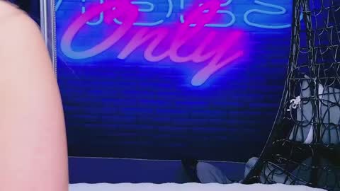 alessiacroft online show from 05-15-26, 04:41