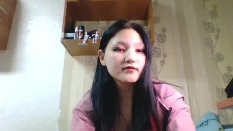 Snapshot of aletaathan chatting on 02-24-26, 05:22 Vikki online show from 02-24-26, 05:22