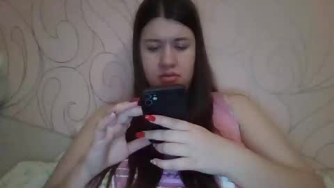 Snapshot of aletta_oushen chatting on 01-02-25, 12:57 Aletta Oushen online show from 01-02-25, 12:57