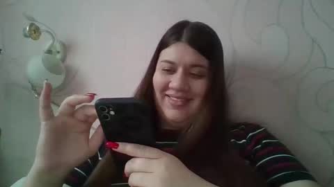Snapshot of aletta_oushen chatting on 01-04-25, 08:28 Aletta Oushen online show from 01-04-25, 08:28