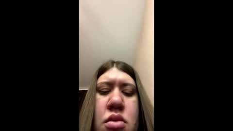 Snapshot of aletta_oushen chatting on 01-07-25, 11:05 Aletta Oushen online show from 01-07-25, 11:05