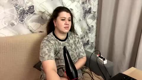Snapshot of aletta_oushen chatting on 01-14-25, 01:49 Aletta Oushen online show from 01-14-25, 01:49