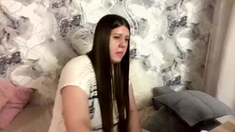 Snapshot of aletta_oushen chatting on 02-03-25, 05:14 Aletta Oushen online show from 02-03-25, 05:14