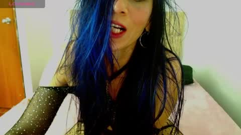 Snapshot of alettallove chatting on 05-17-26, 02:46 alettallove online show from 05-17-26, 02:46