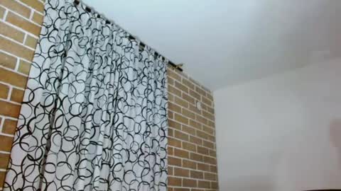 Snapshot of aleviz chatting on 02-18-26, 06:09 aleviz online show from 02-18-26, 06:09