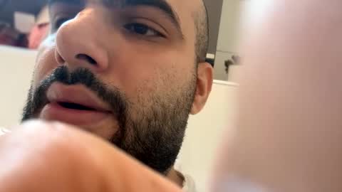 Snapshot of alex0178199 chatting on 11-13-25, 12:15 alex0178199 online show from 11-13-25, 12:15