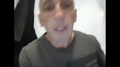 Snapshot of alex120475 chatting on 11-09-25, 01:48 alex120475 online show from 11-09-25, 01:48