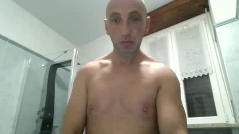 Snapshot of alex120475 chatting on 01-14-26, 09:31 alex120475 online show from 01-14-26, 09:31