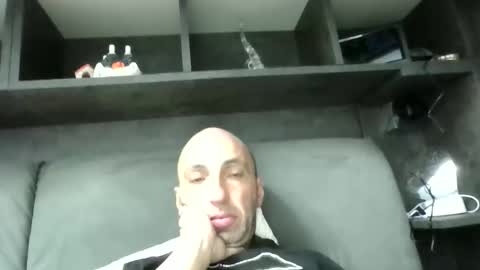 Snapshot of alex120475 chatting on 02-13-26, 09:44 alex120475 online show from 02-13-26, 09:44