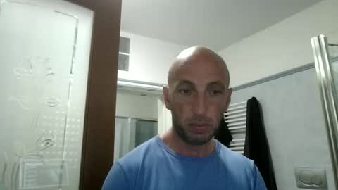 Snapshot of alex120475 chatting on 04-17-26, 07:44 alex120475 online show from 04-17-26, 07:44