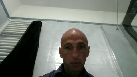 Snapshot of alex120475 chatting on 04-27-26, 07:28 alex120475 online show from 04-27-26, 07:28