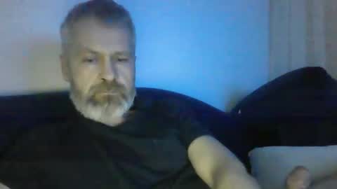 Snapshot of alex80581 chatting on 01-29-25, 08:25 Alexey online show from 01-29-25, 08:25