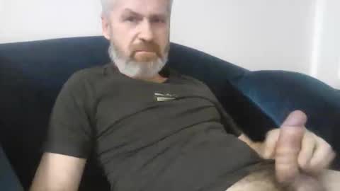 Snapshot of alex80581 chatting on 11-24-25, 03:23 Alexey online show from 11-24-25, 03:23