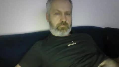 Snapshot of alex80581 chatting on 02-15-26, 09:11 Alexey online show from 02-15-26, 09:11