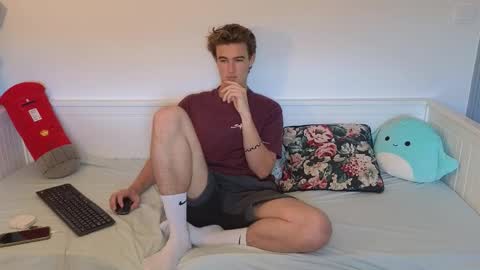 Alex83530 online show from 12-17-25, 08:53