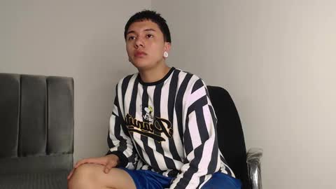 Owen online show from 11-29-25, 02:36