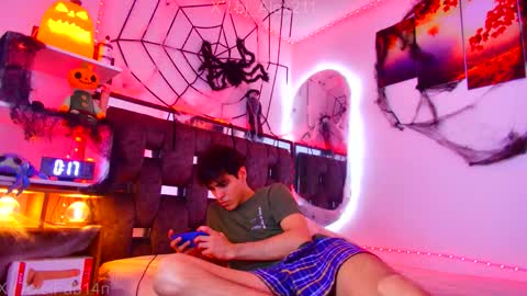 sneider online show from 10-30-25, 06:41