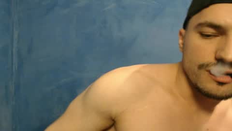 Snapshot of alex_blu chatting on 04-18-26, 07:07 Alex online show from 04-18-26, 07:07
