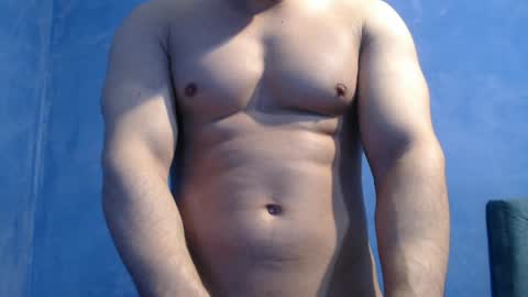 Snapshot of alex_blu chatting on 05-12-26, 03:53 Alex online show from 05-12-26, 03:53