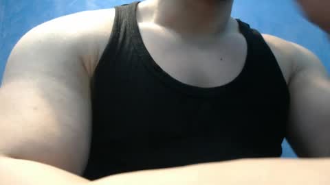 Snapshot of alex_blu chatting on 05-23-26, 04:39 Alex online show from 05-23-26, 04:39