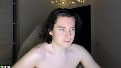 FAVORITE online show from 12-15-25, 12:37