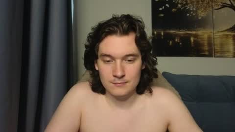 FAVORITE online show from 06-21-26, 05:48