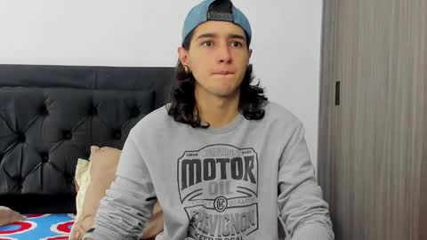 Snapshot of alex_connorr chatting on 01-10-25, 03:16 alex_connorr online show from 01-10-25, 03:16