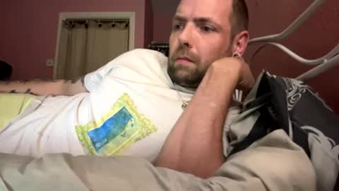 Snapshot of alex_essex69 chatting on 08-02-26, 02:32 alex_essex69 online show from 08-02-26, 02:32