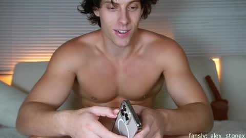 Alex Stone online show from 02-18-26, 05:14