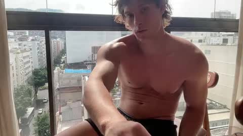 Snapshot of alex_islive chatting on 05-18-26, 03:40 Alex Stone online show from 05-18-26, 03:40