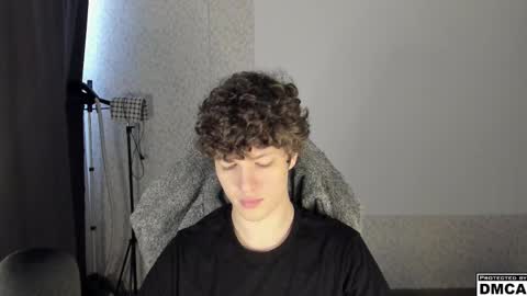 Snapshot of alex_mactavish chatting on 11-01-25, 07:43 Alexander online show from 11-01-25, 07:43