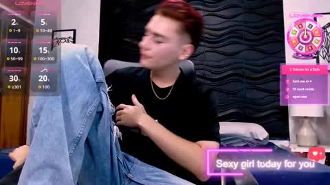 Snapshot of alex_millerss chatting on 10-07-25, 09:01 ALEX online show from 10-07-25, 09:01