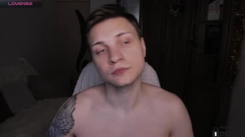 alex_milson online show from 12-22-25, 06:38