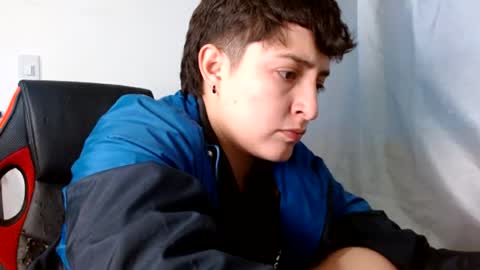 Snapshot of alex_parker07 chatting on 06-21-26, 11:18 Alex Parker online show from 06-21-26, 11:18