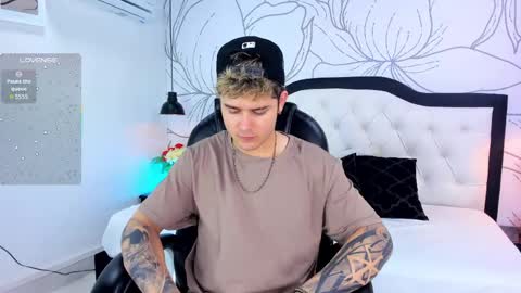 Alex  online show from 04-12-26, 07:30