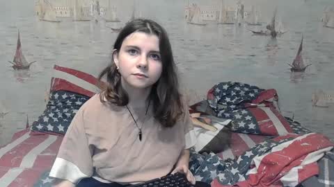 Snapshot of alex_sarah_sex chatting on 12-22-24, 09:31 Alex and Sarah online show from 12-22-24, 09:31