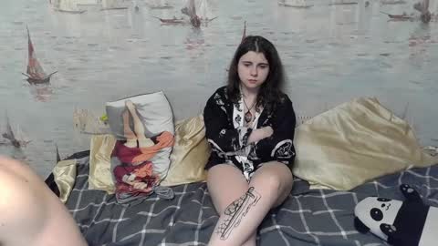 Snapshot of alex_sarah_sex chatting on 02-03-25, 10:54 Alex and Sarah online show from 02-03-25, 10:54