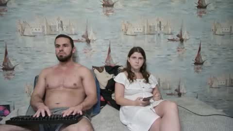 Snapshot of alex_sarah_sex chatting on 10-03-25, 07:33 Alex and Sarah online show from 10-03-25, 07:33